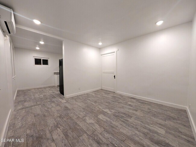 Foto del edificio - 2315 Montana Ave