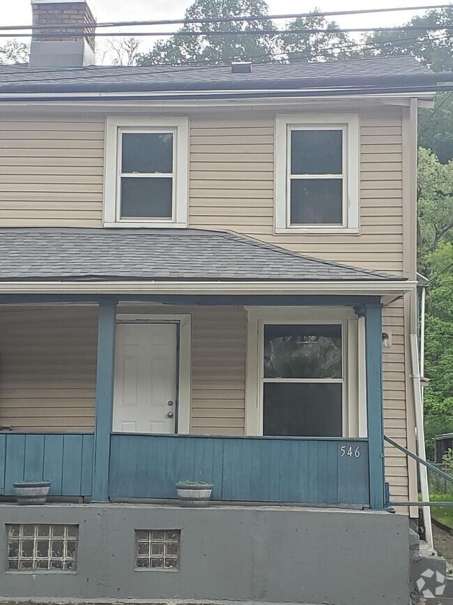 Building Photo - 546 Larimer Ave