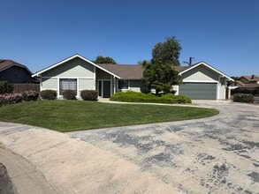 Building Photo - 3702 W Dorothea Ct