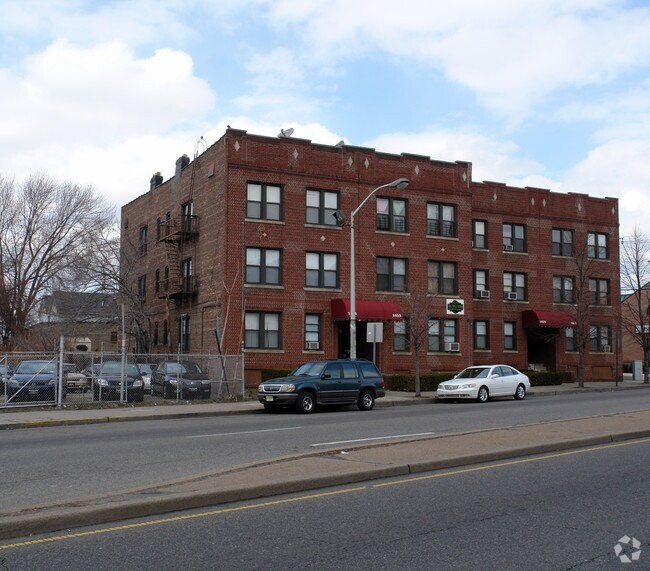 15311533 John F Kennedy Blvd, Jersey City, NJ 07305 Apartments