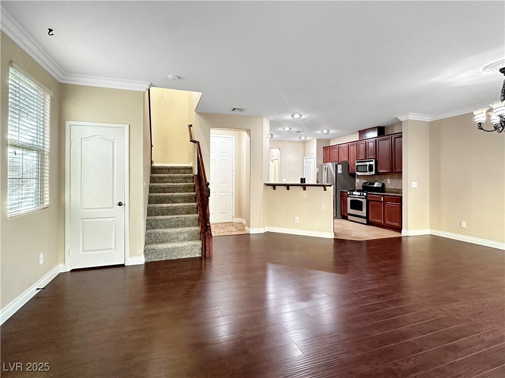 Primary Photo - 22 Lone Cove Ct