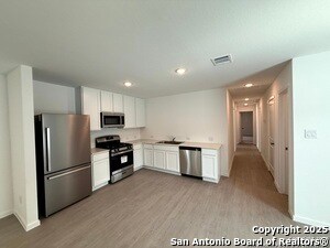 Building Photo - 3614 Glade Creek