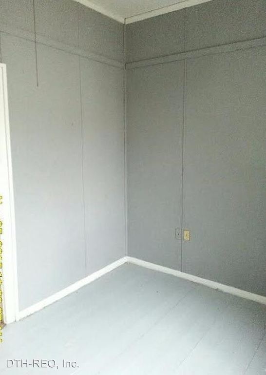 Building Photo - 2 br, 1 bath House - 703 Rural