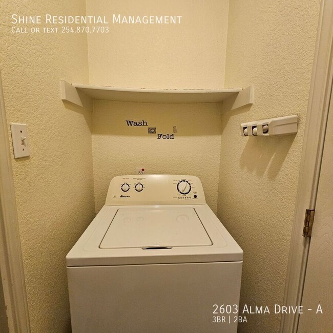 Building Photo - 2603 Alma Dr