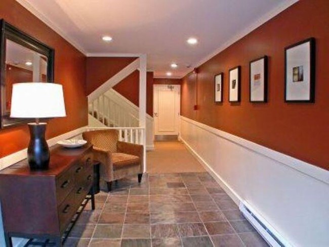 Foto del edificio - 1707 Boylston Ave