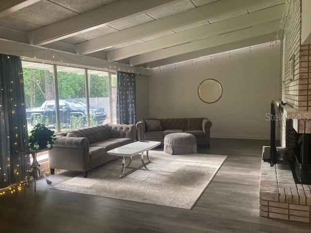 Foto del edificio - 813 NW 22nd St