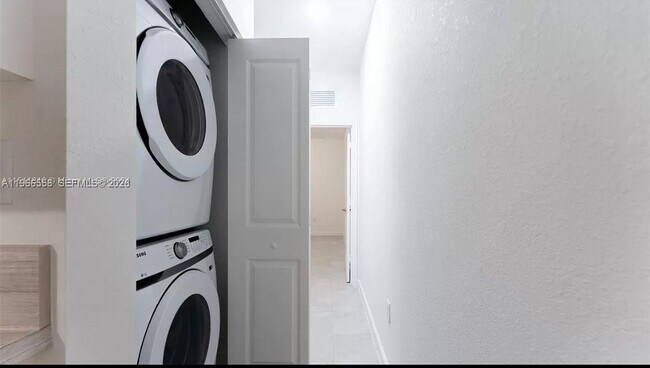 Building Photo - 11909 SW 244th St