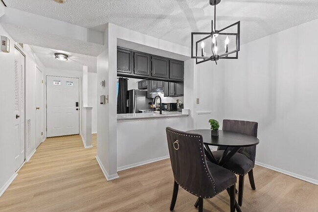Building Photo - The Gunners Lake Gem | Modern 2BR Furnished Townhouse