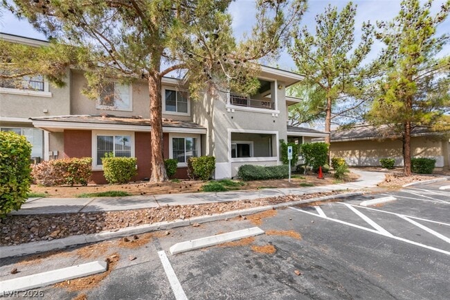 Building Photo - 1008 Domnus Ln