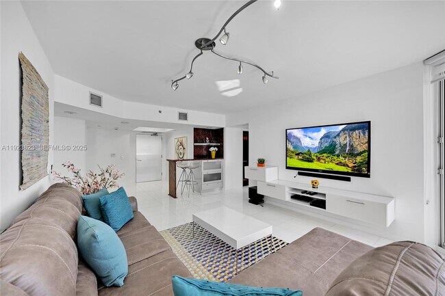 Foto del edificio - 16445 Collins Ave