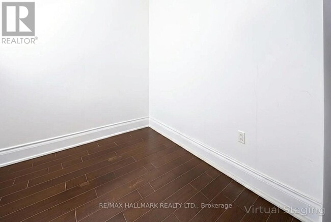 Building Photo - 131 Upper Duke Crescent