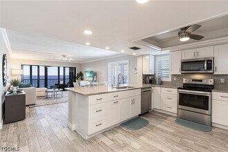 Building Photo - 3350 N Key Dr