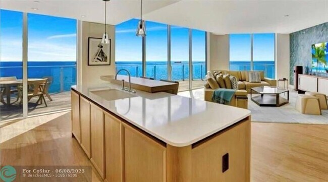 Foto del edificio - 525 N Fort Lauderdale Beach Blvd