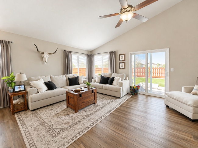 Building Photo - Stunning 5 Bedroom Ranch Home in Lorson Ranch!