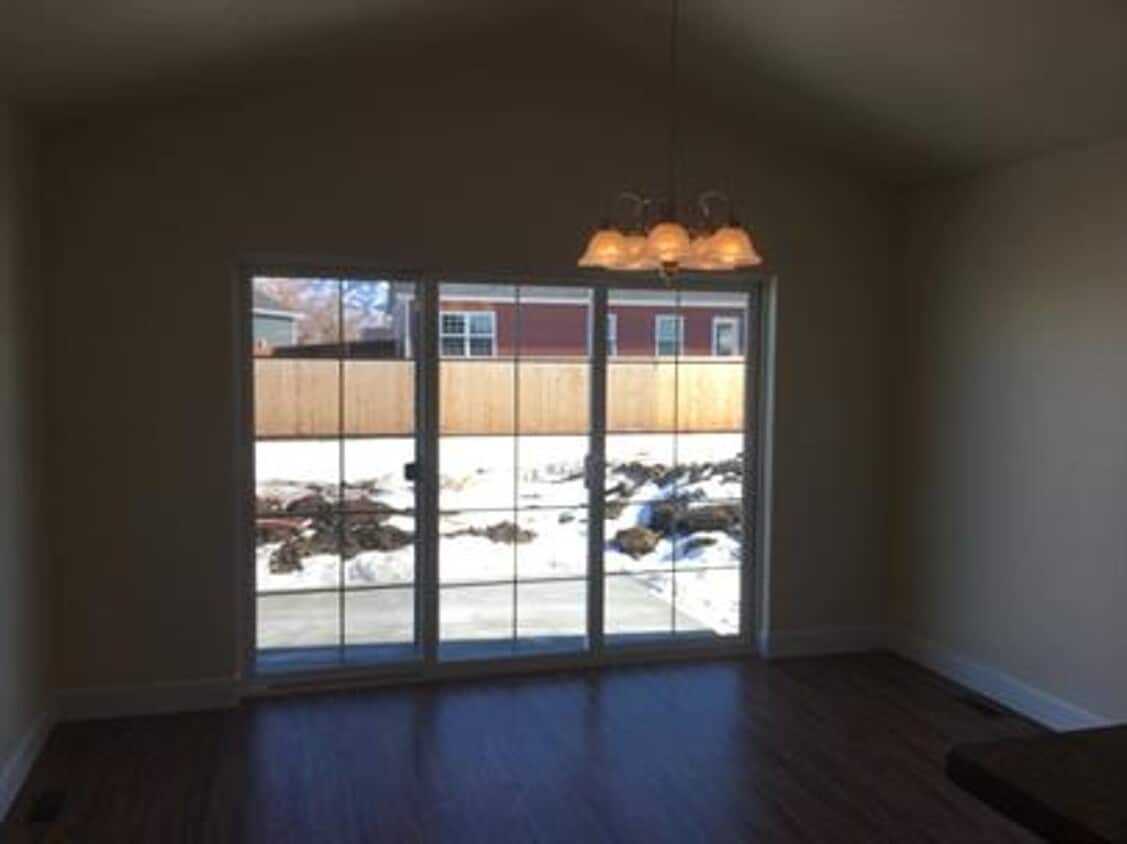 Foto principal - 3 Bed 2 Bath House in Meadow Lark Community