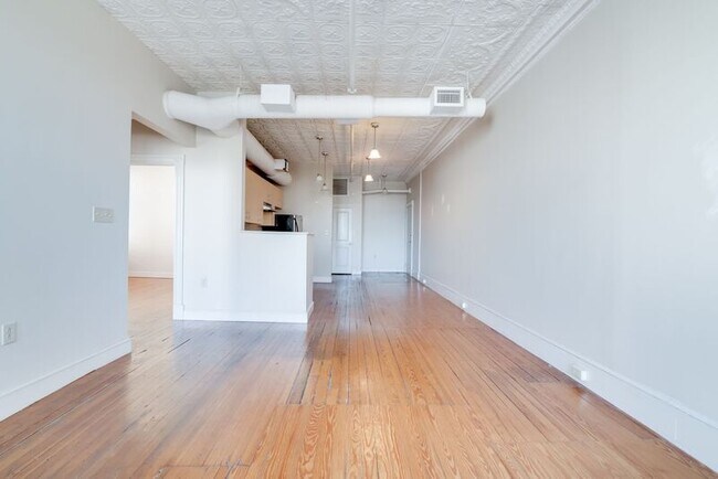 121 W Broad St Unit 303 photo'