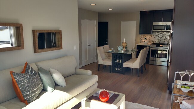 Foto del edificio - 3424 East Coast Hwy