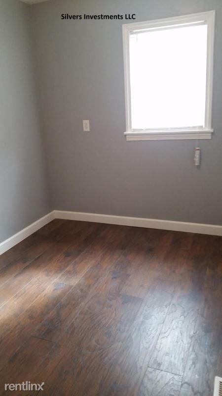 Foto del edificio - 4 br, 1 bath House - 330 N Baughman Ave