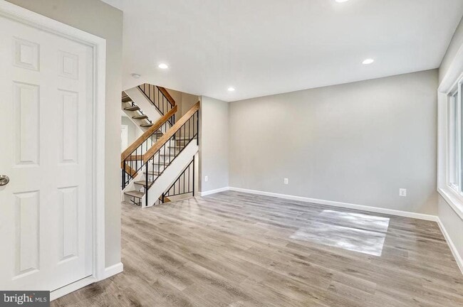 Building Photo - 2246 White Cornus Ln