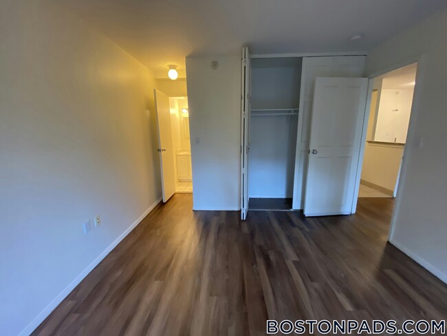 Foto del edificio - 185 Freeman St