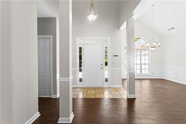 Foto del edificio - 965 Dogwood Park Dr