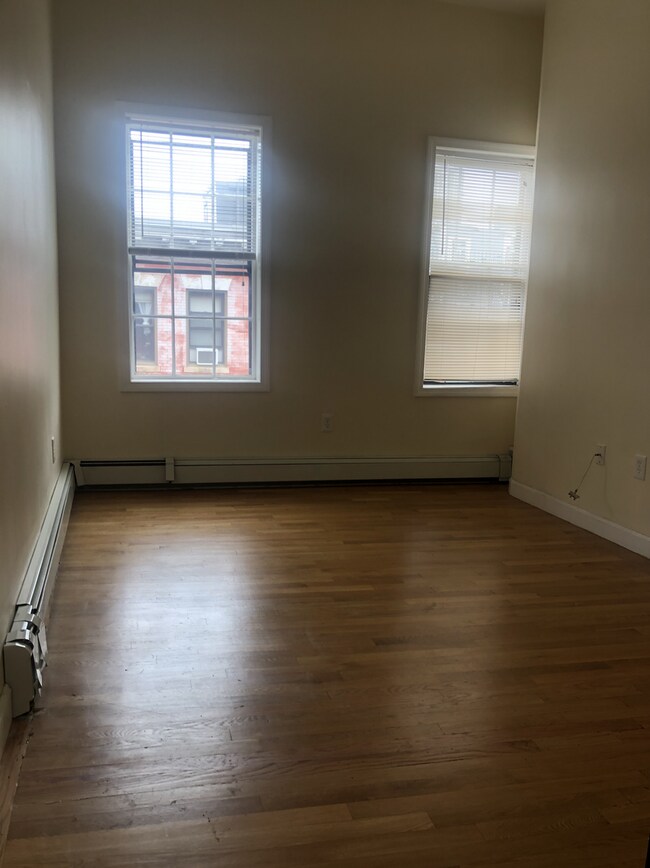 Foto del edificio - Prime 3 Bed/ 2 Bath in Beacon Hill