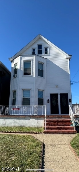 Building Photo - 14 Portland Ave