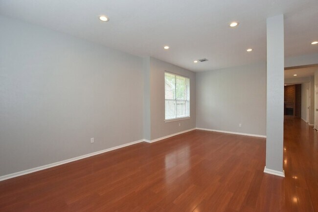 Foto del edificio - 20415 Lonestar Oak St