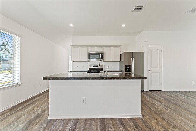 Foto del edificio - 24210 Sandstone Valley Ln