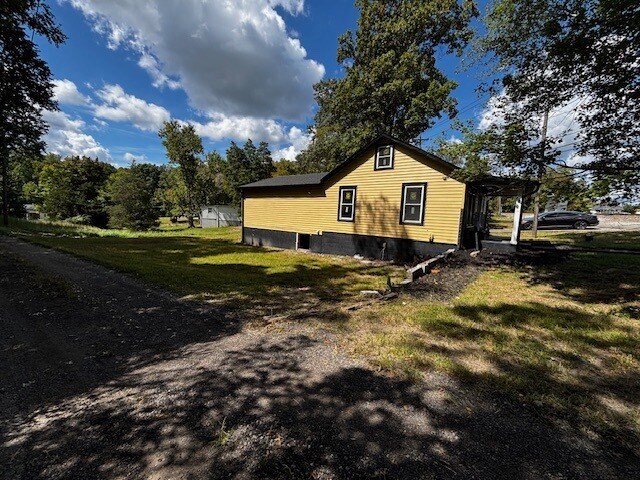 Foto del edificio - 109 Booth Rd