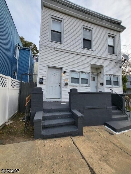 Foto principal - 195 Reynolds St