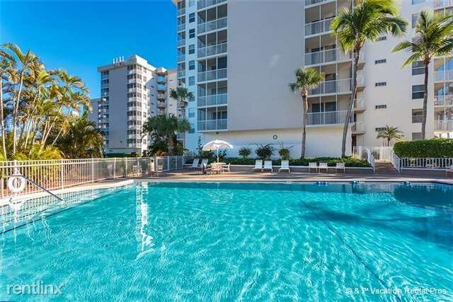 Building Photo - 7330 Estero Blvd