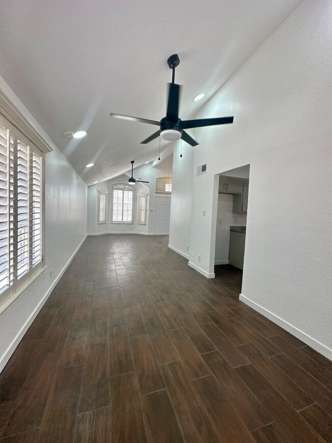 Building Photo - 7979 Starry Night Dr