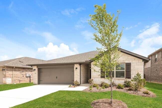 Foto del edificio - Brand-New 3-Bed Home with Designer Finishes, Energy Savings, and Community Amenities in Anna
