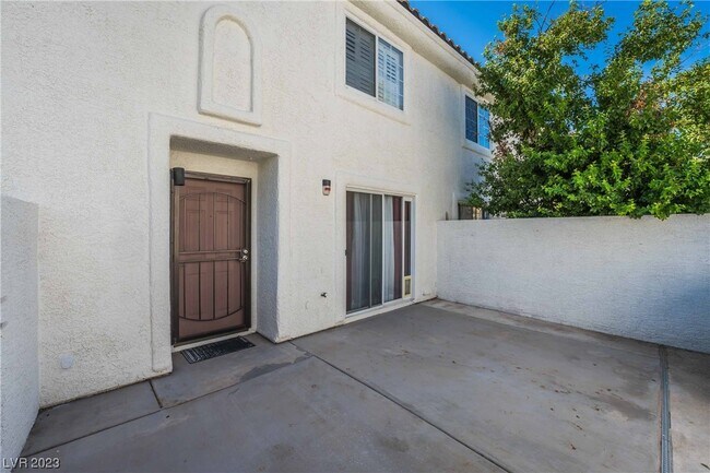 Building Photo - 439 Rumford Pl