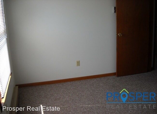 Building Photo - 511 Colfax St
