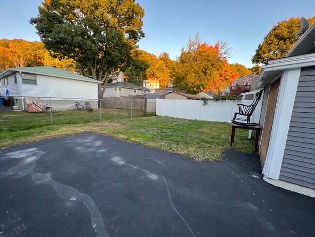 Foto del edificio - 21 Wampum Ave