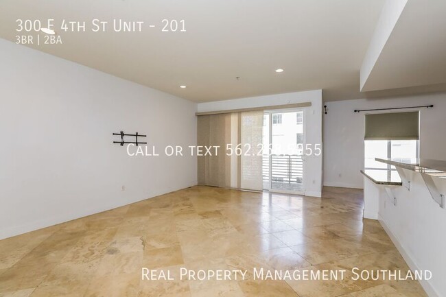 Foto del edificio - Spacious Condo in Downtown Long Beach!