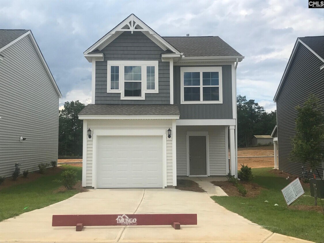 Foto principal - 1020 Bergenfield Ln