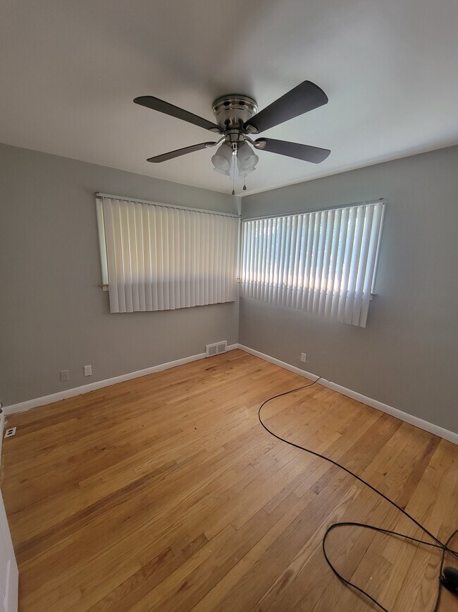 Foto del edificio - Maine