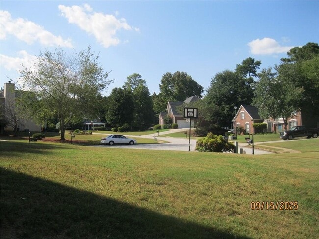 Building Photo - 1105 Wake Robin Cir SW