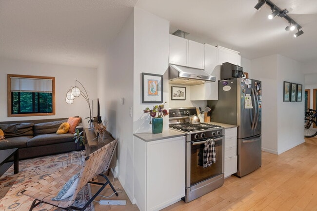 Foto del edificio - 3038 NW 72nd St