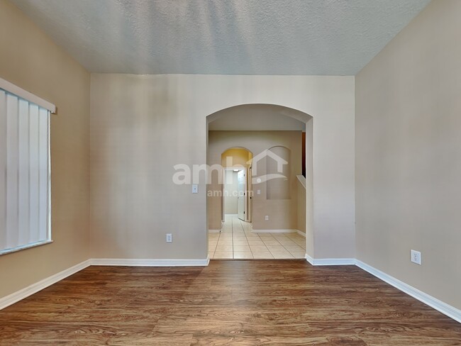 Building Photo - 6524 Bridgecrest Drive