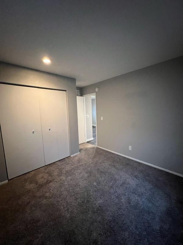 Bedroom - 313 E Locust St