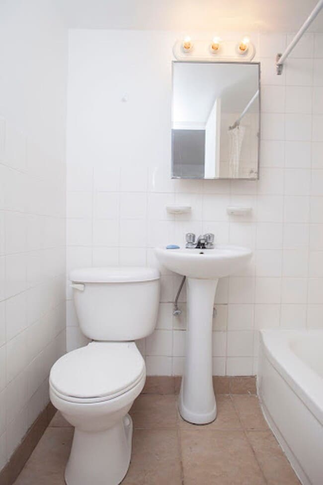 Photo du bâtiment - 3455 Rue Aylmer