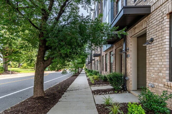 Photo - For Rent: Spacious 3-Bedroom Condo in the ...