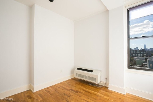Foto del edificio - 68 Richardson St