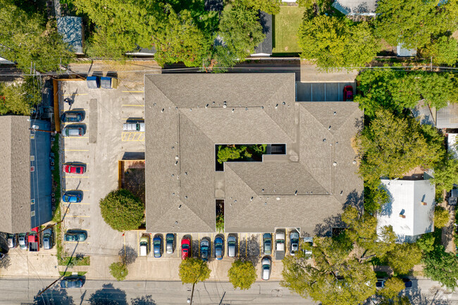 Aerial Photo - West 35th Street Condos