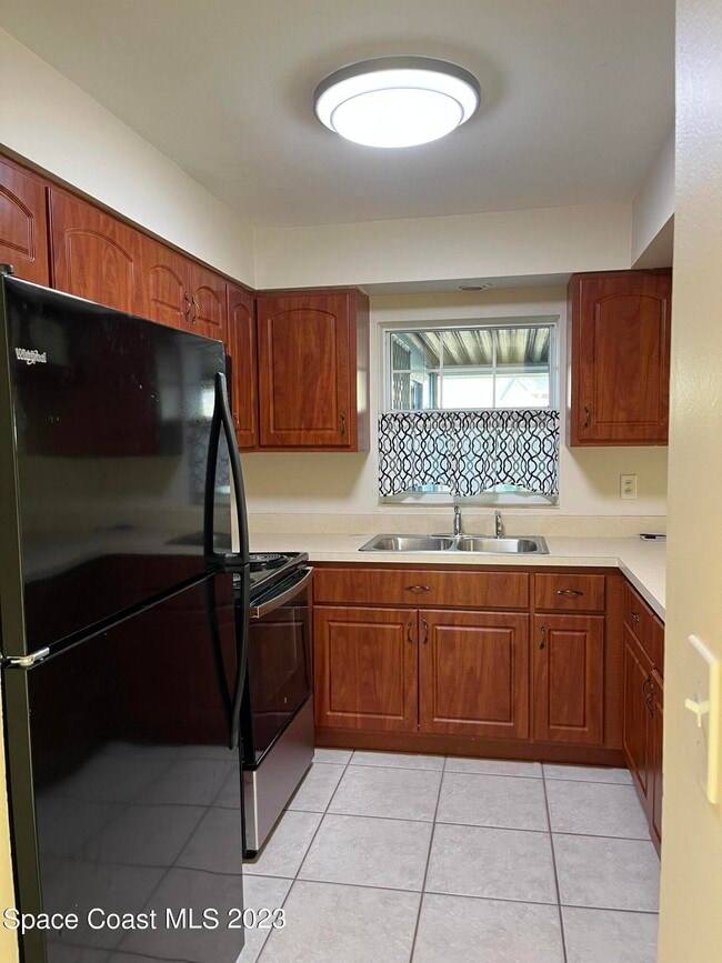 Foto del edificio - 781 Burman Ln NE