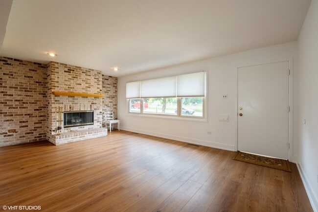 Foto del edificio - 8223 Washington St